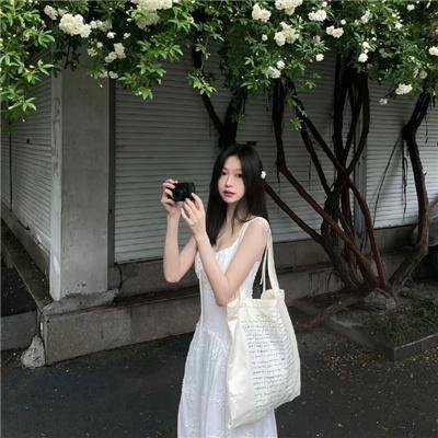 彩凤云裳